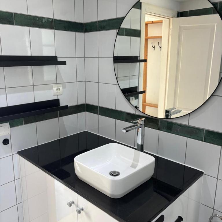 Puerto de Mogan - Little Venecia Harbour Apt 324 with 40sqm rooftop terrace, Scandinavian interior - Gran Canaria - Apartamento de 1 dormitorio - 24