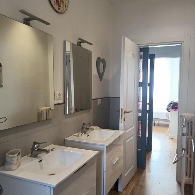 Casa Camilla, bright terraced familyhome, AC - Two-Bedroom Apartment - 11