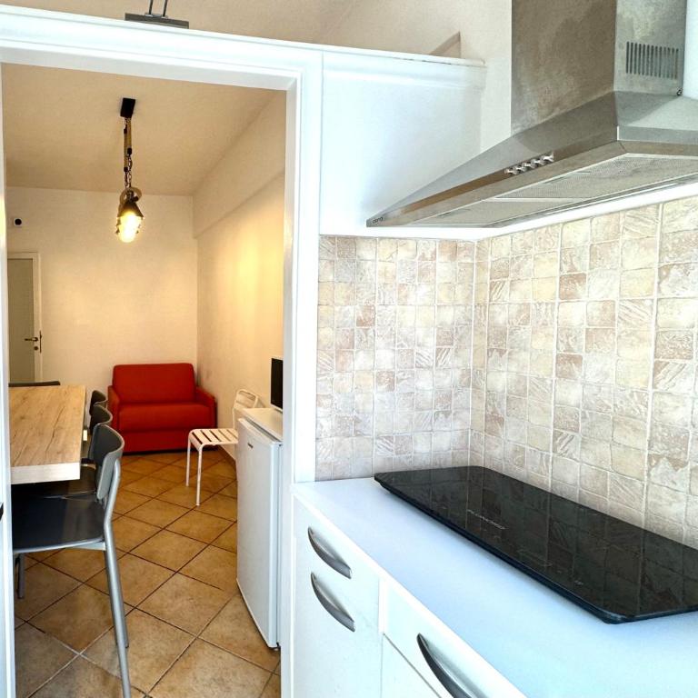 Irpinia 19 Guest House - Appartamento con 1 Camera da Letto e Balcone - 8