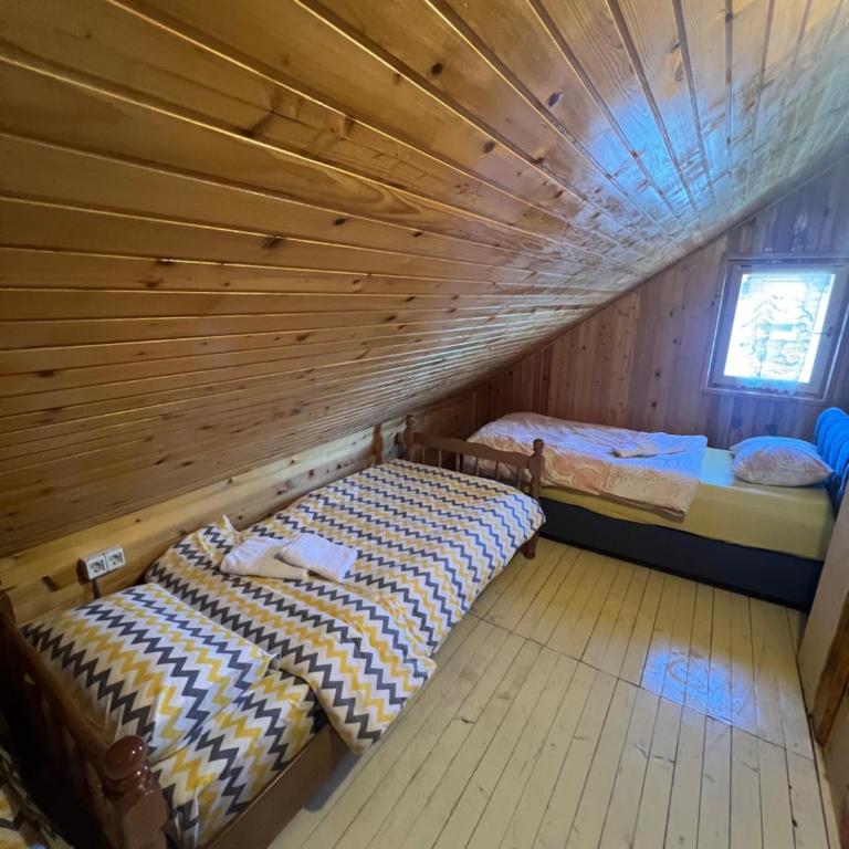 Breza - Three-Bedroom House - 17