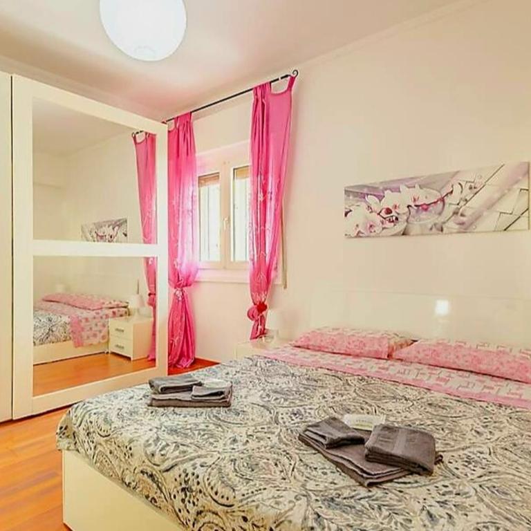 Casa Vacanze-Trieste San Giusto - Appartamento con 2 Camere da Letto - 9