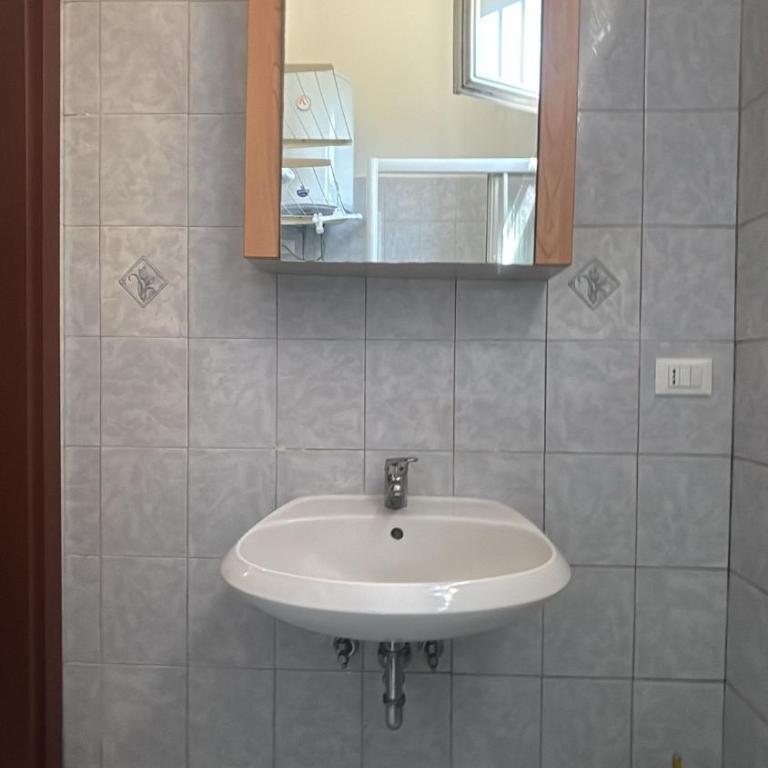 Bologna Accommodation - Fiera - Centro - Appartamento Standard con 2 Camere da Letto - 4