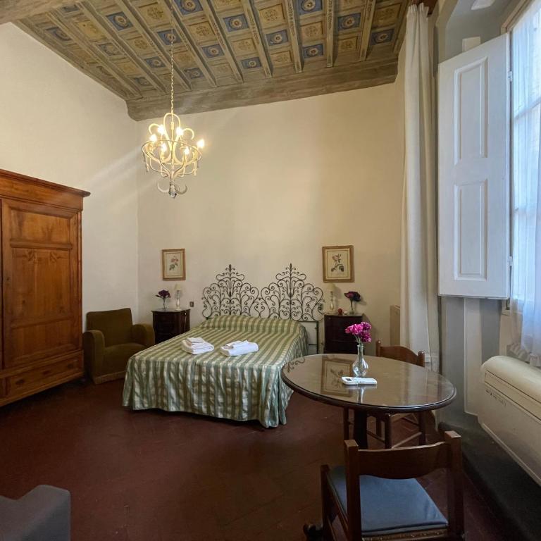 Santa Croce - One-Bedroom Apartment - 14