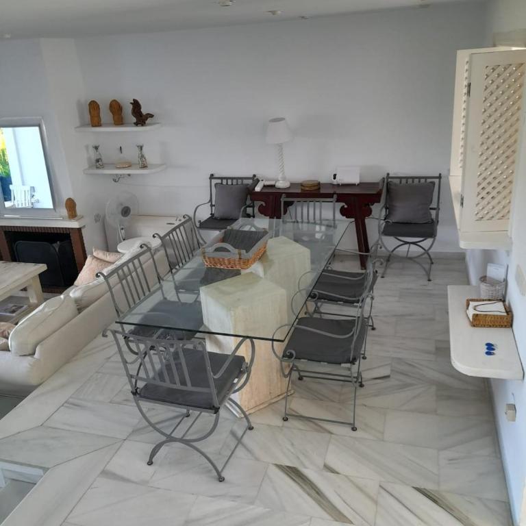 Townhouse in San Pedro- Private Garden, Golf, Beach, Pool - Casa de 3 dormitorios - 32