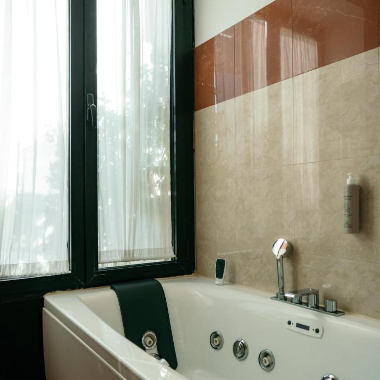Grand Hotel la Chiusa di Chietri - Junior Suite - 1