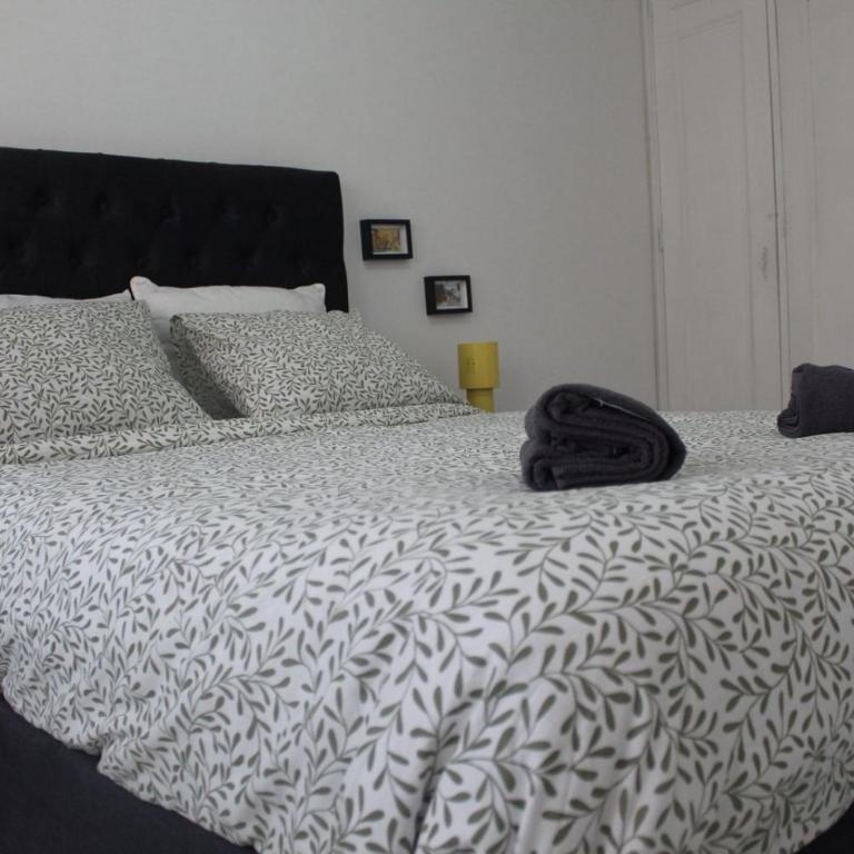 Cozy 45 sqm apartment in downtown - One-Bedroom Apartment - 2