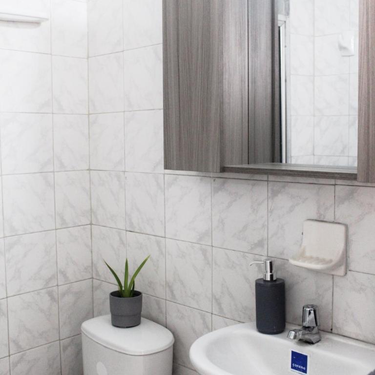 Cozy 45 sqm apartment in downtown - One-Bedroom Apartment - 7