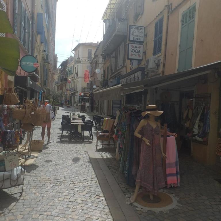 T2-3 plein centre de Bandol - Apartment mit 2 Schlafzimmern - 1