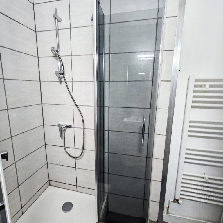 Beau T1 2 personnes BERGSON - One-Bedroom Apartment - 18