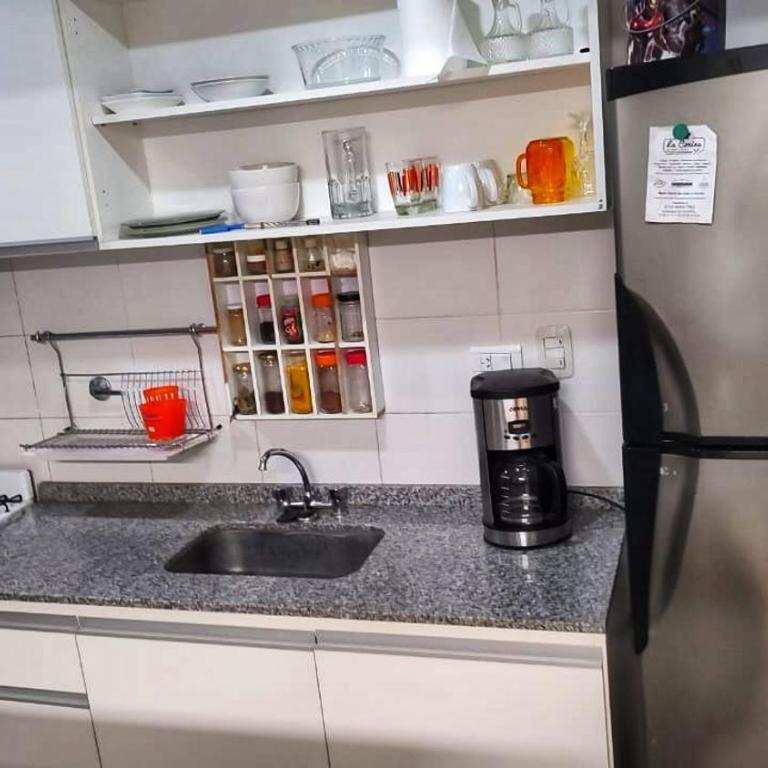 Cómodo Dpto Full Equipado a Minutos del Aeropuerto - Apartamento de 1 dormitorio - 4