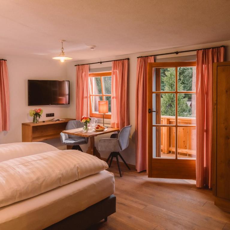 Landgasthof Hotel Linde - Junior Suite mit Bergblick - 5