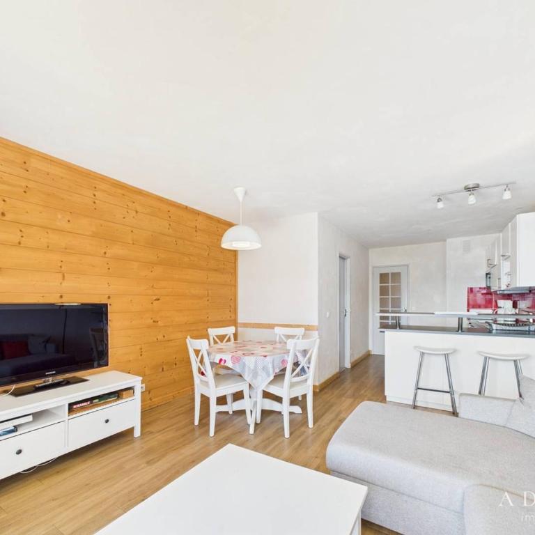 Duplex refait à neuf 4/6 pers, proche remontées - FR-1-398-544 - Appartement (6 Adultes) - 3