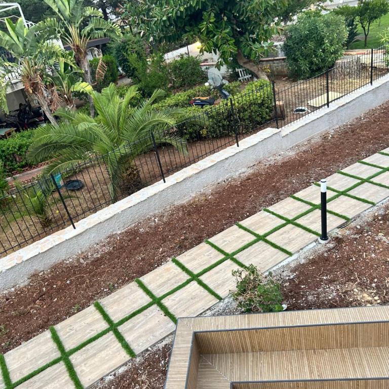 Via dei mirtilli - Three-Bedroom Home - 12