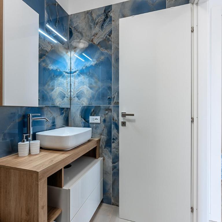 Prestige Residence - Sea view - Free parking - Apartamento de 2 dormitorios - 11