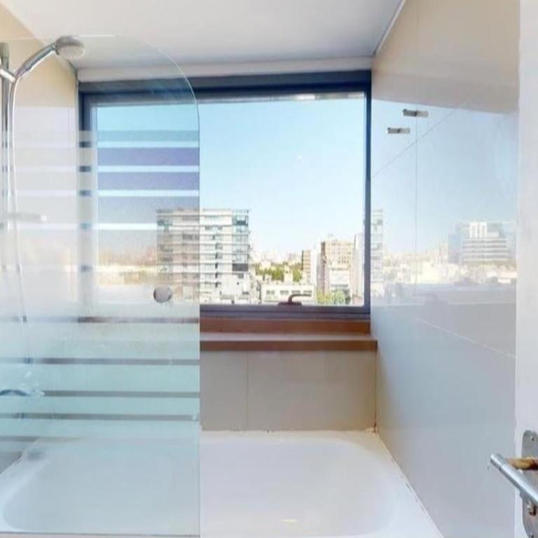 Semi Piso de PRIMER NIVEL - Apartamento de 2 dormitorios - 3