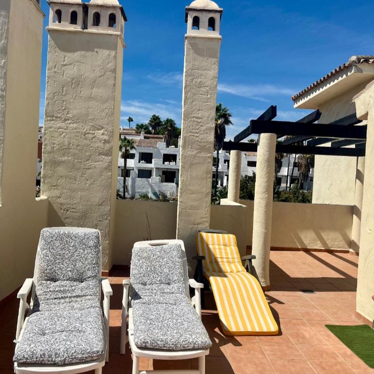 Estepona Penthouse Resort with Private Solárium - Pool & Free Parking - Apartamento de 2 dormitorios - 27