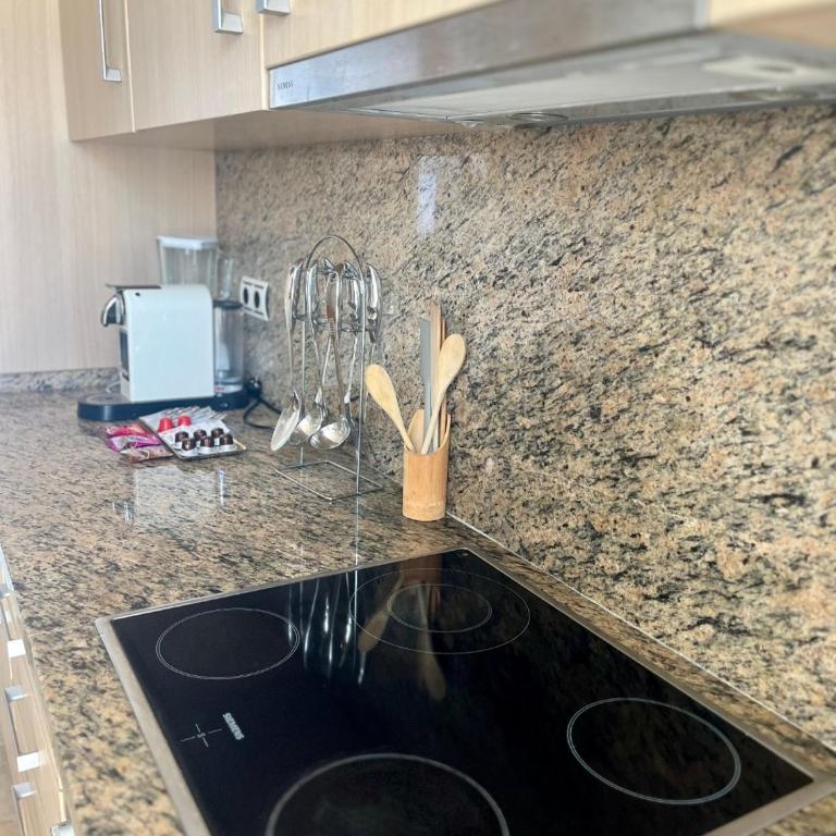 Estepona Penthouse Resort with Private Solárium - Pool & Free Parking - Apartamento de 2 dormitorios - 30