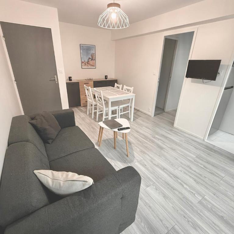 2 Bedrooms Seaside, Wifi & Linen, Equipped Kitchen - Appartement 2 Chambres - 1