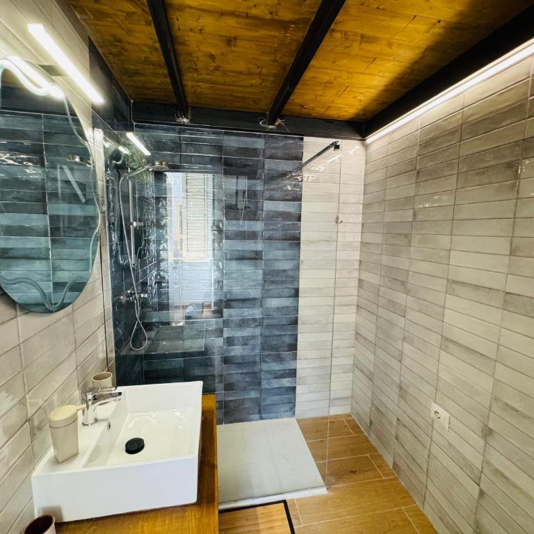 SANTAFE Piccolo LOFT a pochi passi dal centro - Appartamento con 1 Camera da Letto - 15