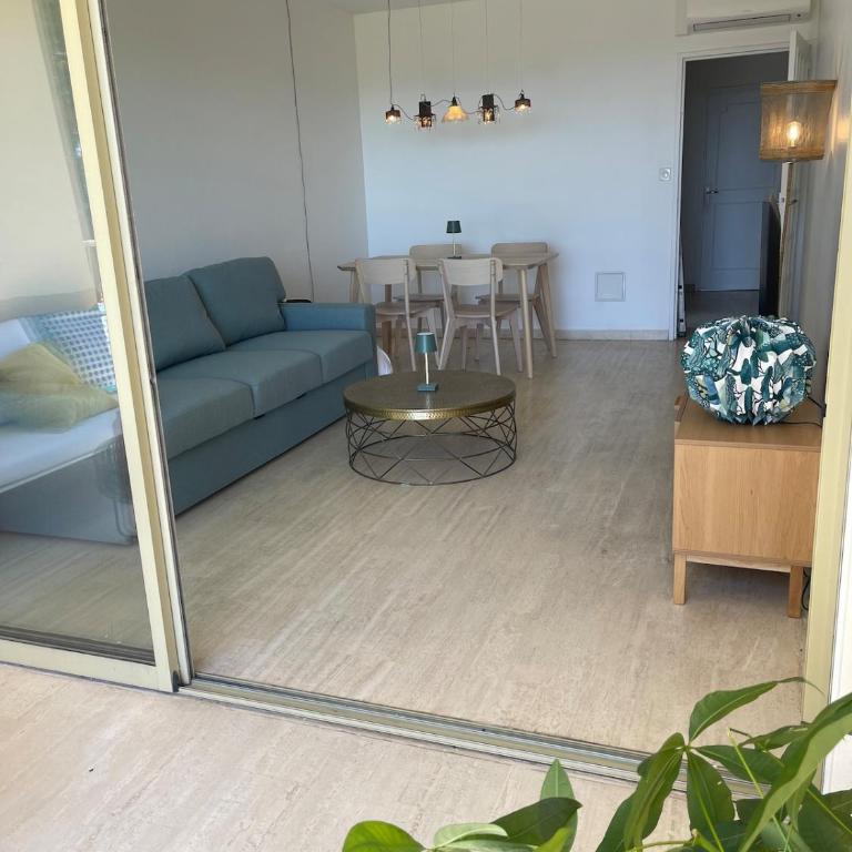 Sunny retreat terrace sea view calm AC - Appartement 2 Chambres - 8