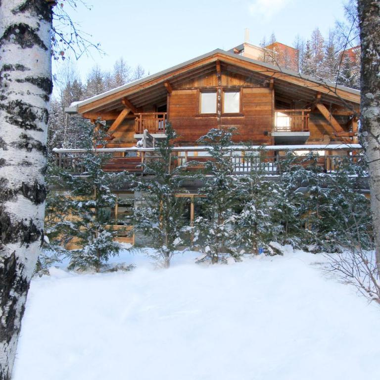 Duplex au Chalet Chantelouve pour 8 personnes à moins de 100 m des remontées mécaniques - Three-Bedroom Apartment with Mountain View - 19