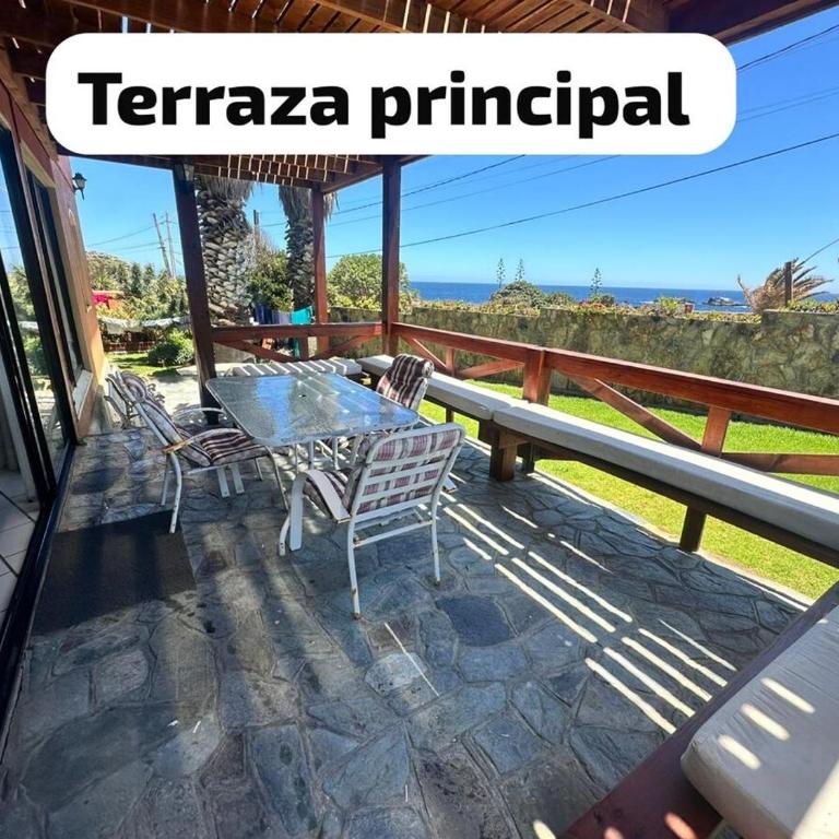 Bella casa frente al mar en Pichidangui, 9 camas - Vacation Home - 1