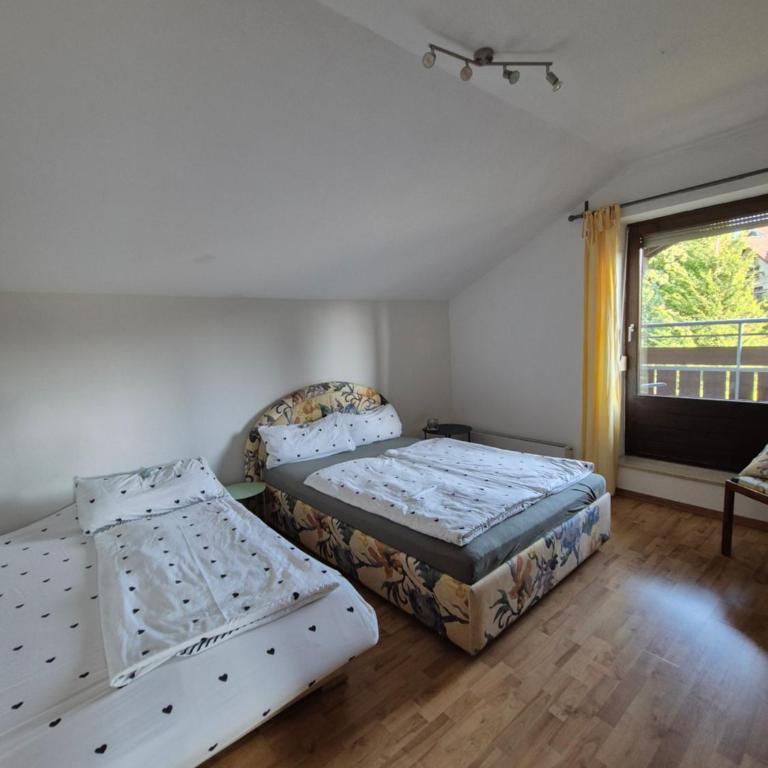 Charmanter Rückzugsort im DG - Apartment mit 2 Schlafzimmern - 5
