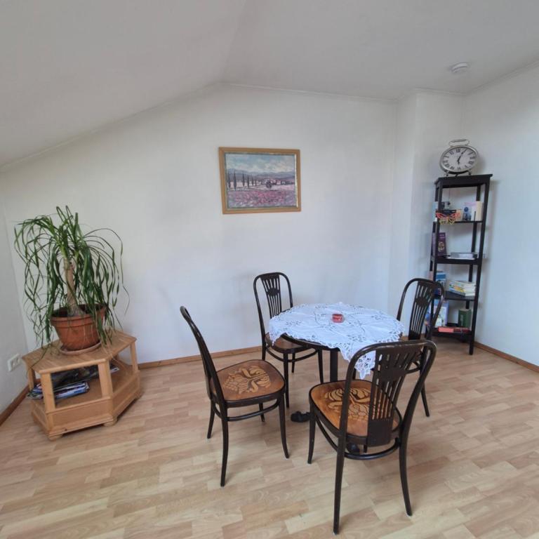 Charmanter Rückzugsort im DG - Apartment mit 2 Schlafzimmern - 12