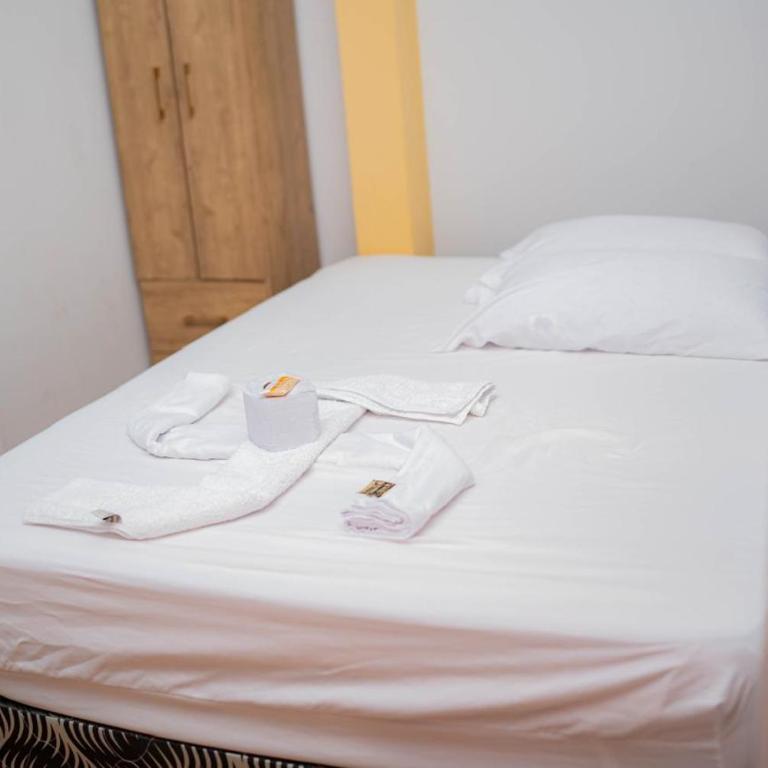 Hostal Jaen - Double Room with Private Bathroom - 2