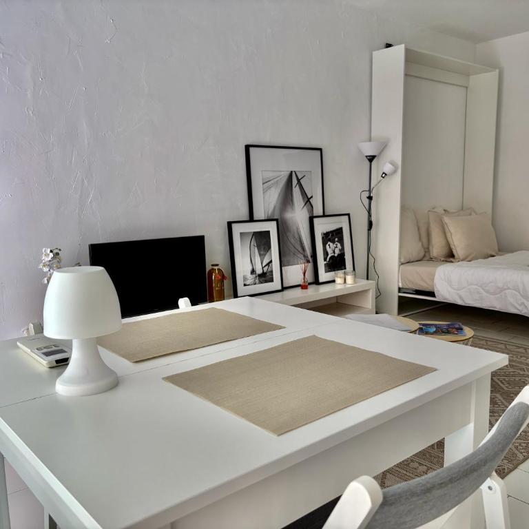 Studio Terrasse Vue Mer Saint-Raphaël - Plages, Ville et Gare à Pied - Appartamento con 1 Camera da Letto - 15