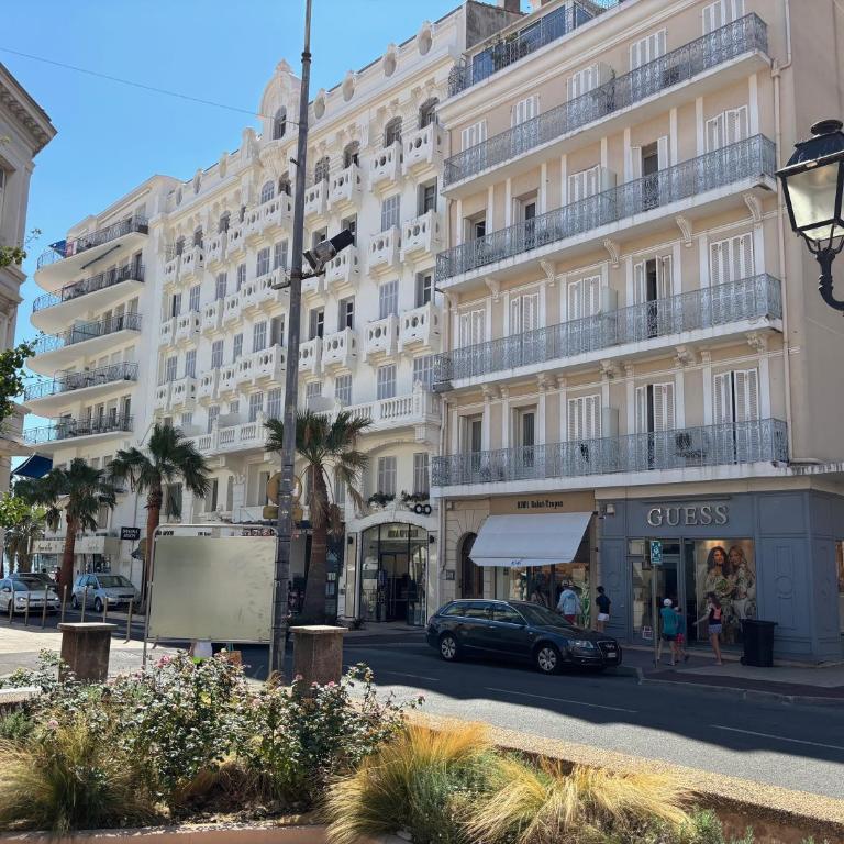 Studio Terrasse Vue Mer Saint-Raphaël - Plages, Ville et Gare à Pied - Appartamento con 1 Camera da Letto - 39