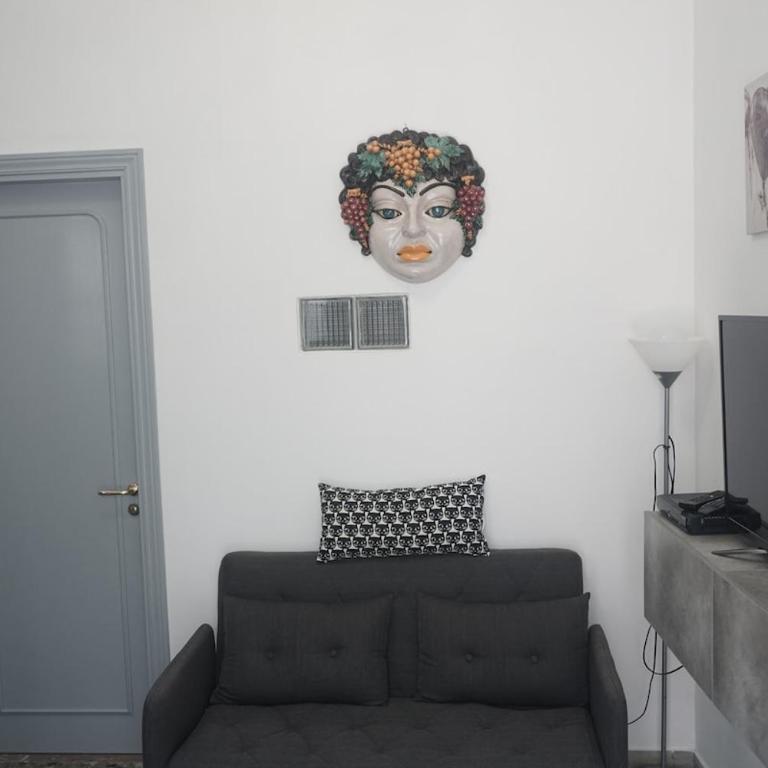 La Maestrina Apartment in Taormina - One-Bedroom Apartment - 10