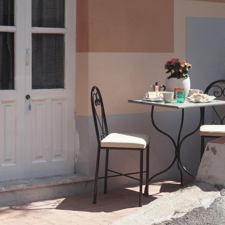 La Maestrina Apartment in Taormina - One-Bedroom Apartment - 33