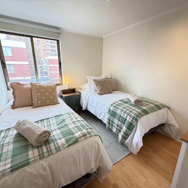 HOM I A pasos Metro InésDeSuárez 4PAX, Providencia MPD31 - Apartment - 32
