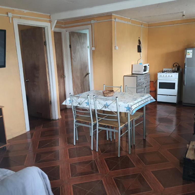 El Rayito de Sol - Two-Bedroom House - 21
