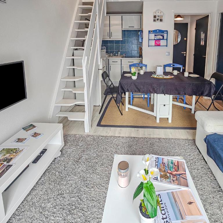 Duplex vue mer, balcon, parking privé - Appartement 2 Chambres - Vue sur Mer - 25