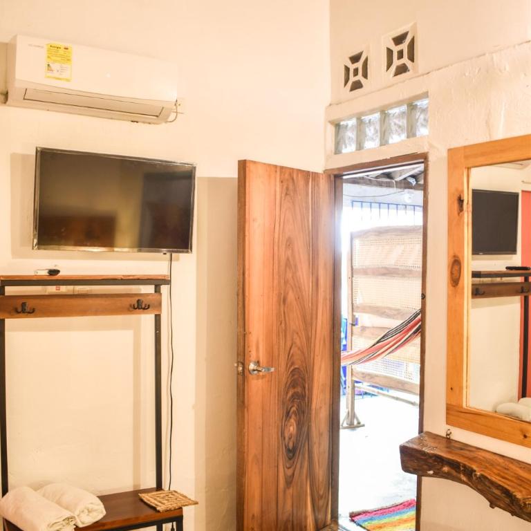 Hostel Pueblito Magico Mompós - Double Room with Private Bathroom - 10