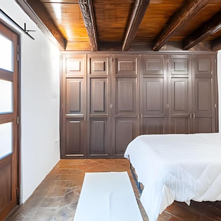 Amplia Casa en el Corazón del Centro | 4hab + Est - Casa de 4 dormitorios - 11