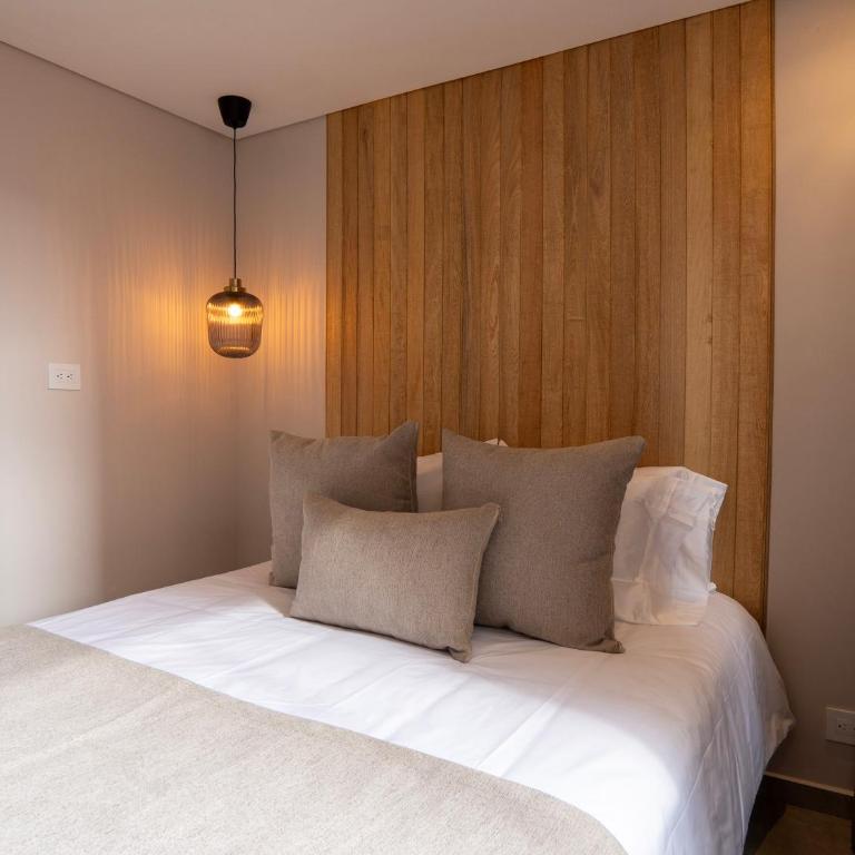 99Rentall Apt privado por piso WiFi y parqueadero privado, ubicacion Top - Three-Bedroom Apartment - 28