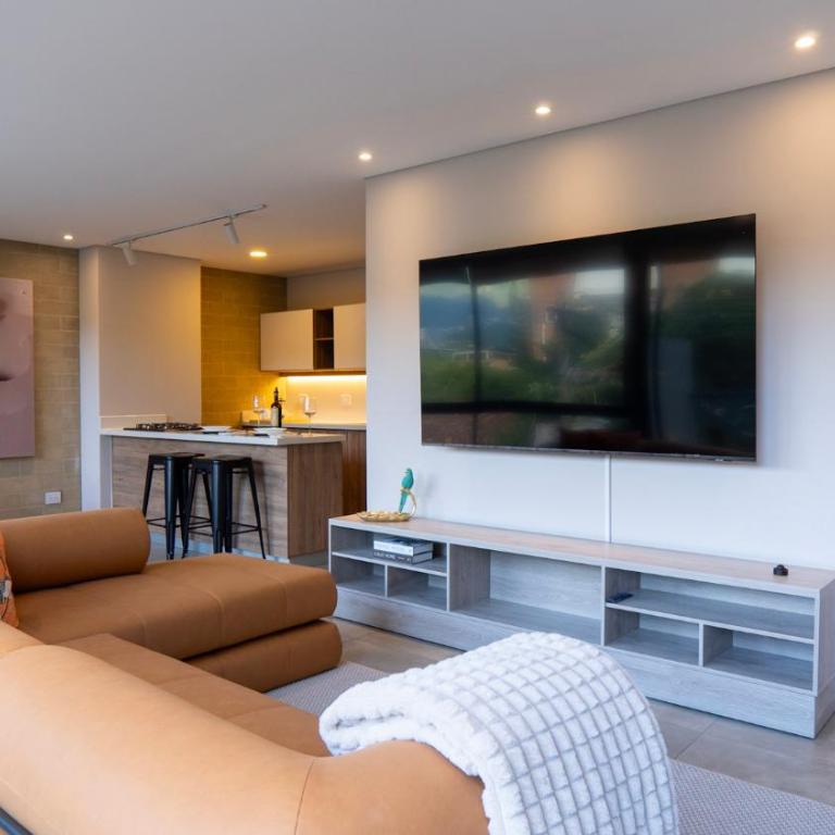 99Rentall Apt privado por piso WiFi y parqueadero privado, ubicacion Top - Apartment - 1