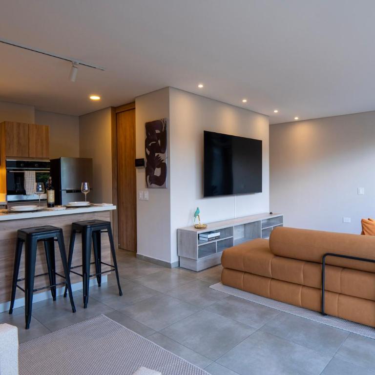 99Rentall Apt privado por piso WiFi y parqueadero privado, ubicacion Top - Apartment - 16