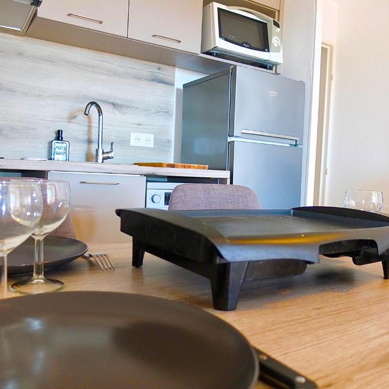 Au Petit Bonheur vue mer, parking, 3 mn de la plage - Appartement 2 Chambres - 10