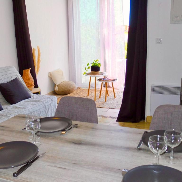 Au Petit Bonheur vue mer, parking, 3 mn de la plage - Appartement 2 Chambres - 2