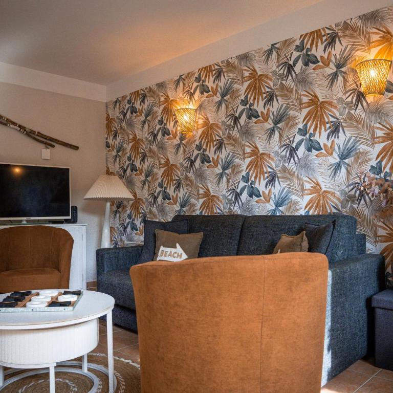 Domaine du golf, maison cottage 3ch proche plage - Three-Bedroom Home - 2