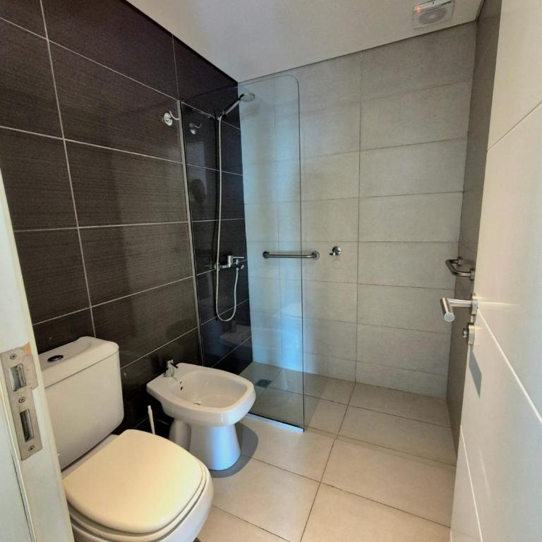 Wind Luxe Escape - Two-Bedroom Apartment with Terrace - 32