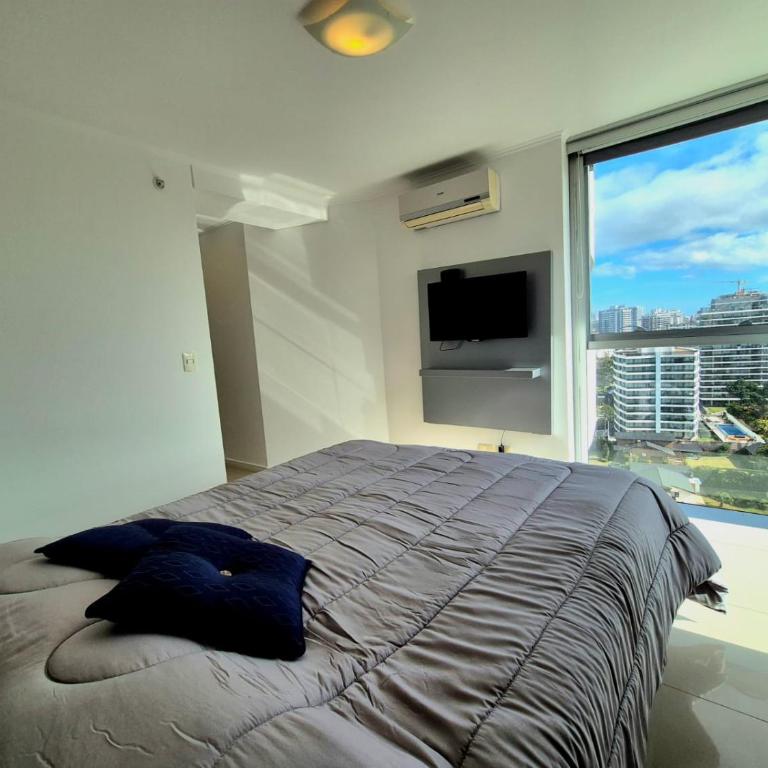 Wind Luxe Escape - Two-Bedroom Apartment with Terrace - 27