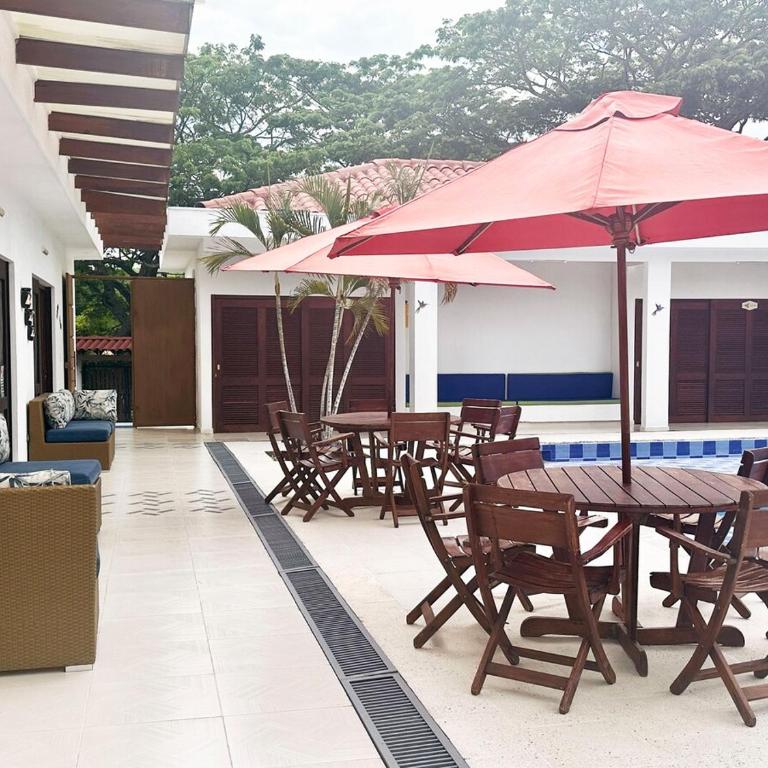 Villa María Lilia Casa con piscina y jacuzzi privado - Villa - 48