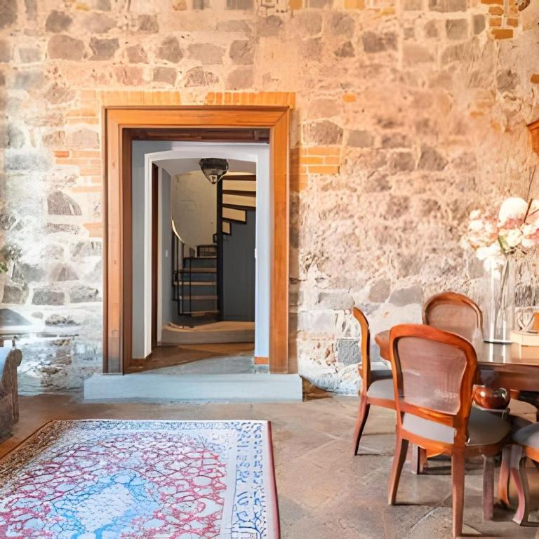 Casa en el Corazón del Centro Histórico| 907+ Est - Casa de 3 dormitorios - 1