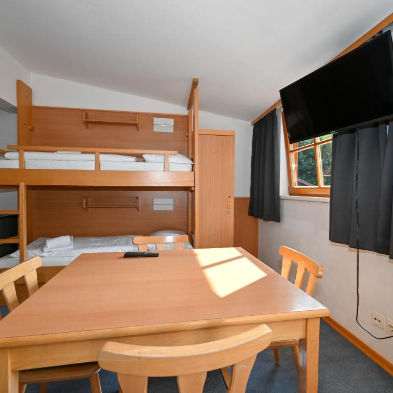 Schmitten 27 Rooms & Apartments by All in One Apartments - Comfort Vierbettzimmer - 4