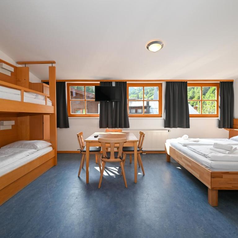 Schmitten 27 Rooms & Apartments by All in One Apartments - Comfort Vierbettzimmer - 3
